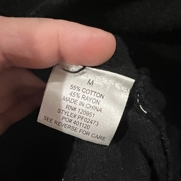 💎 Prince of Thieves Black Ruffle Waterfall Sweater - Size Medium💎 - Picture 4 of 5